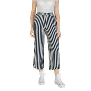 Gestreifte, weite, knöchellange Hosen in Marineblau und Weiß aus leichtem Stoff, die in ichi Damen-Viskosehose in Beige mit Leopardenmuster, Frühjahr/Sommer-Kollektion