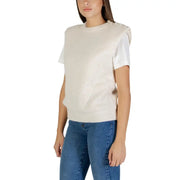 Ichi women beige sleeveless round neck gilet cream-colored ribbed knit top with decorative shoulder buttons