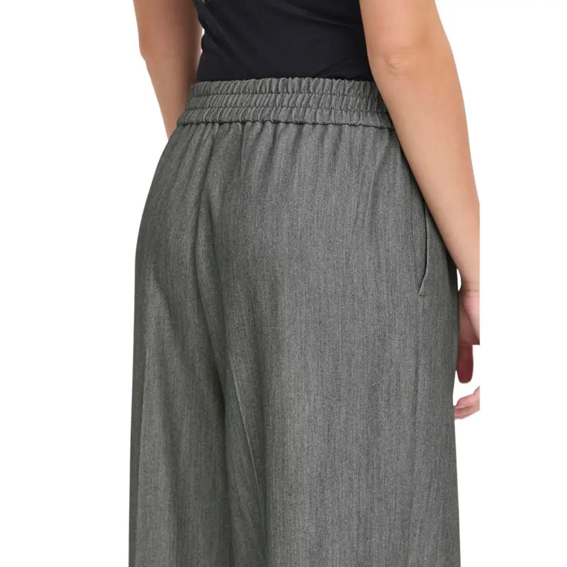 Ichi women’s grey textured wide-leg trousers with elastic waistband and pockets for fall winter collection