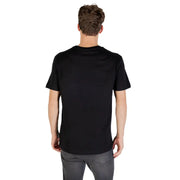 Men’s black short-sleeved round neck T-shirt from Icon Men Fall Winter collection