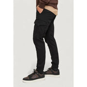 Schwarz Jack & Jones Herren-Cargohose aus Baumwollmischgewebe mit mehreren Taschen und schmal zulaufendem Bein