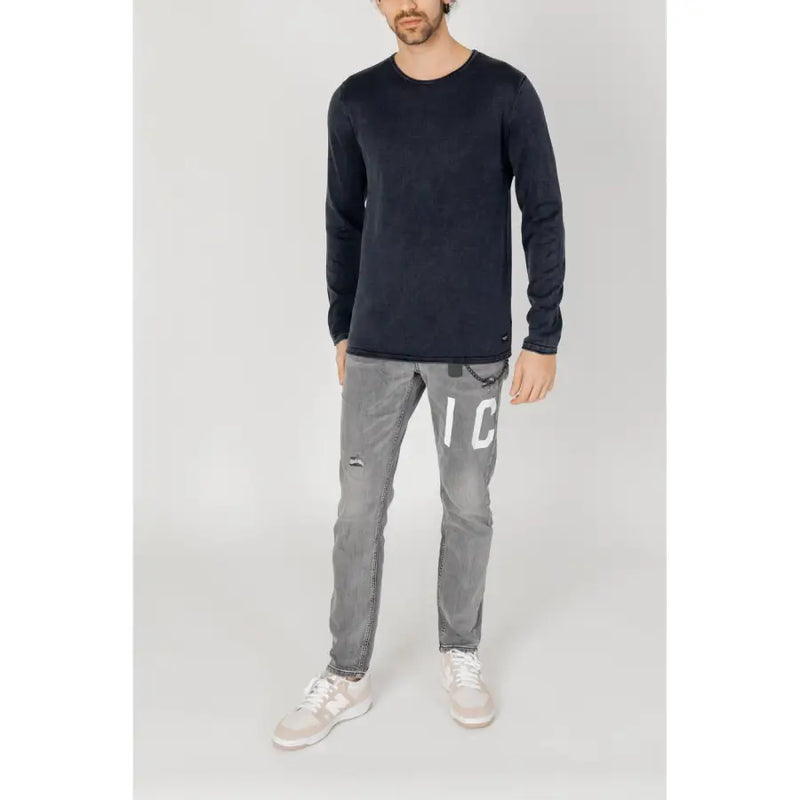 Navy blue long-sleeved crew neck cotton knit pullover for men by jack and jones ideal for casual wear