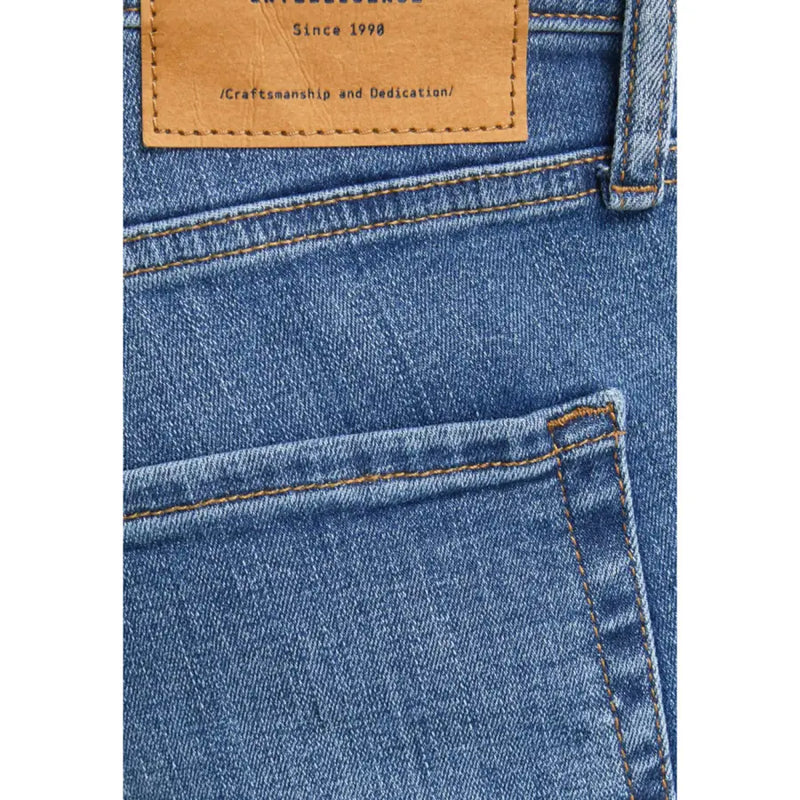 Jack & Jones blaue Herren-Jeans aus Denim mit Used-Look und hellbraunem Lederflicken auf der Rückseite