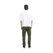 Olivgrüne Cargohose von Jack & Jones mit mehreren Taschen und lässiger Passform für Freizeitkleidung