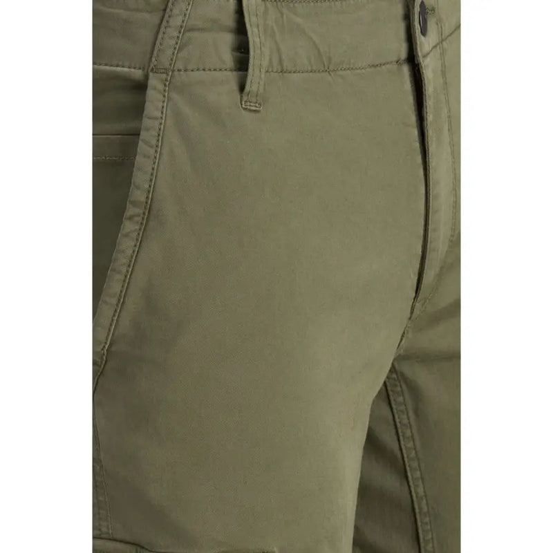 Olivgrüne Chino-Shorts aus Baumwolle mit geradem Bein und sichtbaren Nähten, von Jack & Jones, Herrenhosen mit Taschen