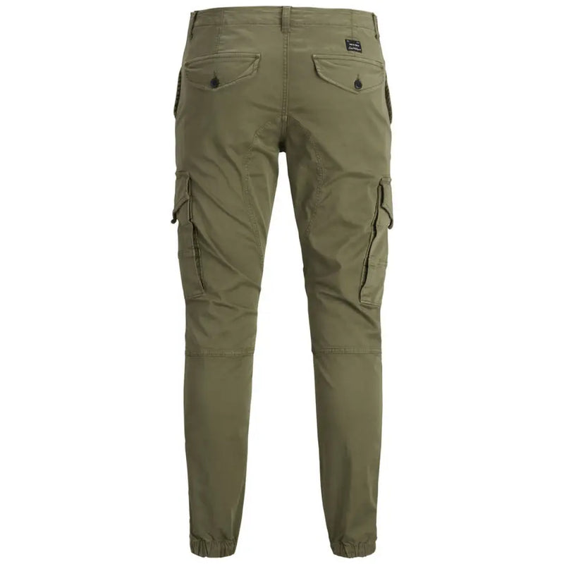 Jack & Jones Olivgrüne Herren-Cargohose mit mehreren Taschen und schmal zulaufendem Bein für die Freizeit.