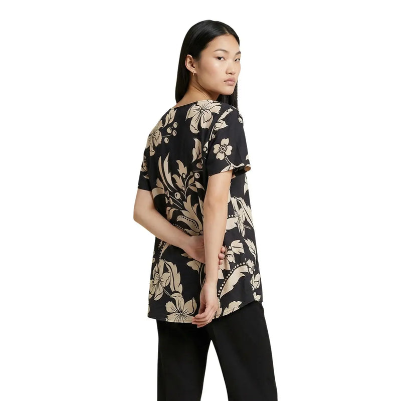 Jacqueline de yong black short-sleeved blouse with beige floral and leaf patterns for casual wear
