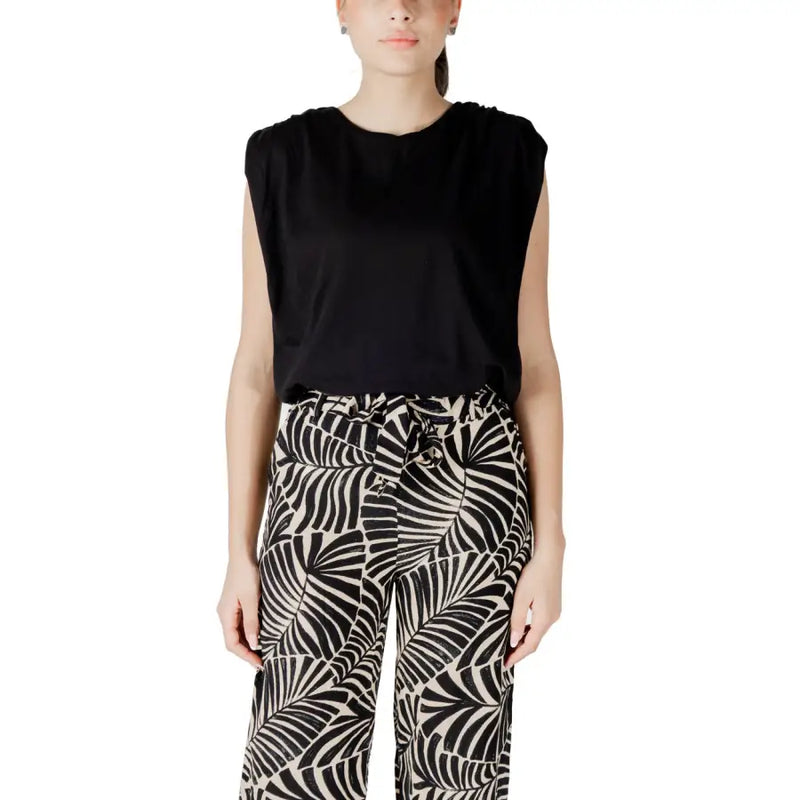 Jacqueline de yong black sleeveless cotton top with soft ruched neckline and relaxed fit front view