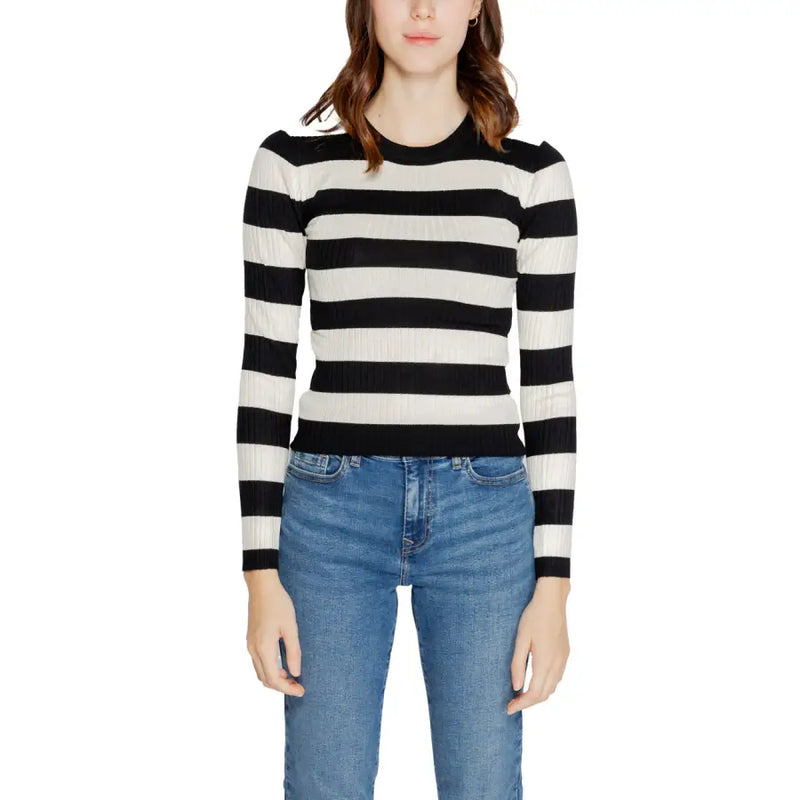 Jacqueline de yong black striped long sleeve knitwear featuring a ribbed knit fabric and round neckline