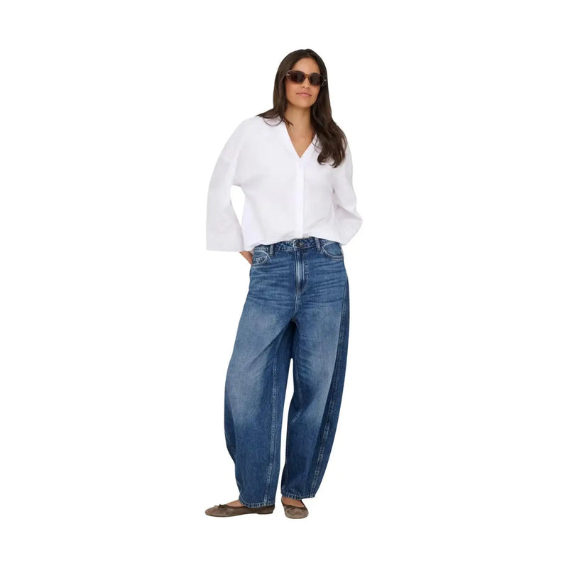 Weit geschnittene blaue Jeans aus Baumwollstoff mit hohem Bund und klassischer Naht von Jacqueline de Yong für Damen.