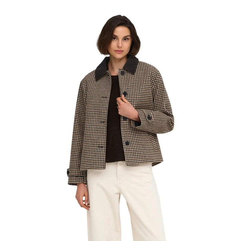 Jacqueline de yong women brown checked blazer wool blend with beige and black cropped houndstooth pattern and dark collar and cuffs