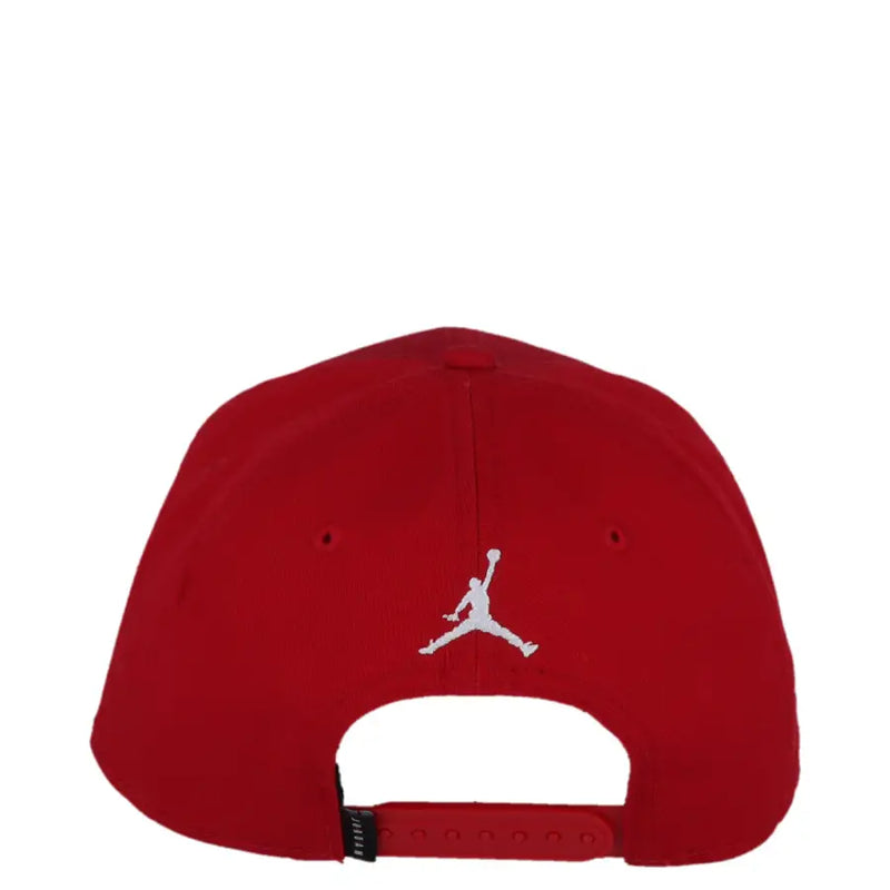 Red jordan men cap in 100% cotton featuring a white embroidered jumpman logo designed for handwash care