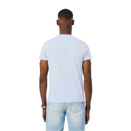 Hellblaues Lacoste Herren-T-Shirt aus 100 % Baumwolle mit kurzen Ärmeln und schlichtem Rundhalsausschnitt
