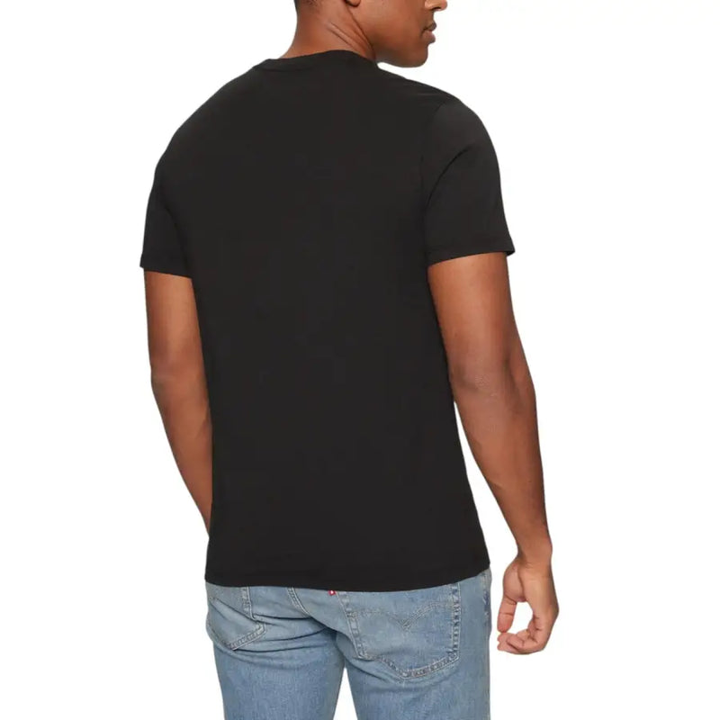 Levis men black printed cotton round neck t shirt with short sleeves and crew neck design