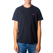 Black Levi’s men t-shirt with a small red logo on the left chest perfect for casual wear