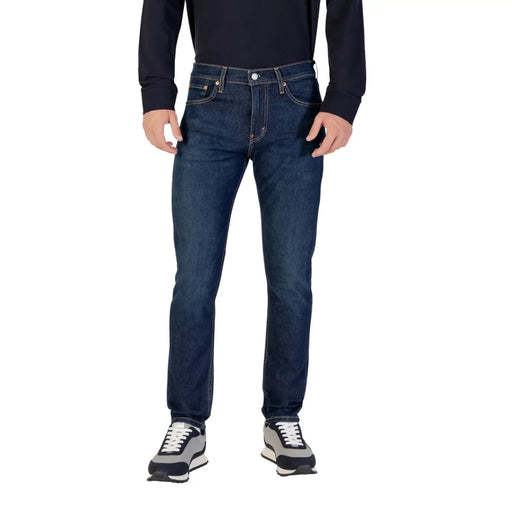 Levi's Slim-Fit-Jeans für Herren in Dunkelindigo mit klassischem Fünf-Taschen-Design und silberfarbenen Beschlägen, Vorderansicht