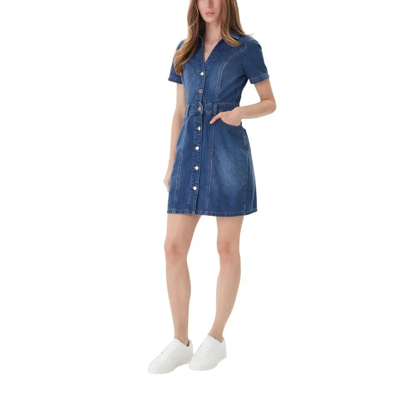 Light blue cotton button-front V-neck denim dress with pockets
