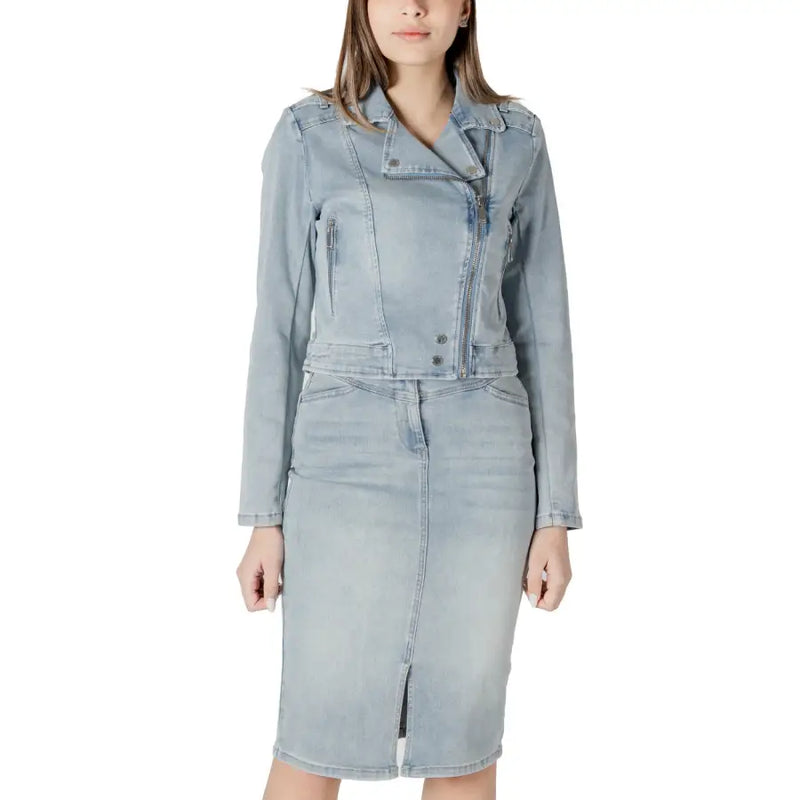 Light-wash denim moto jacket with zipper front button closures light blue cotton jacket with side zip and pockets