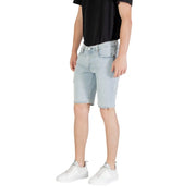 Light blue denim shorts with classic five-pocket design and frayed hem in light wash denim material