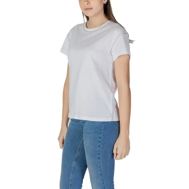 Liu Jo white cotton t-shirt with rhinestones featuring a silver chain trim on neckline and sleeve hems