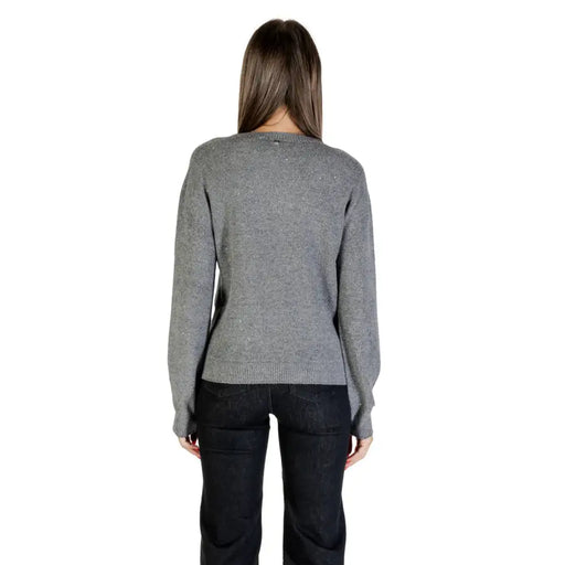 Women’s grey long-sleeved crew neck knit sweater from Liu Jo Women collection