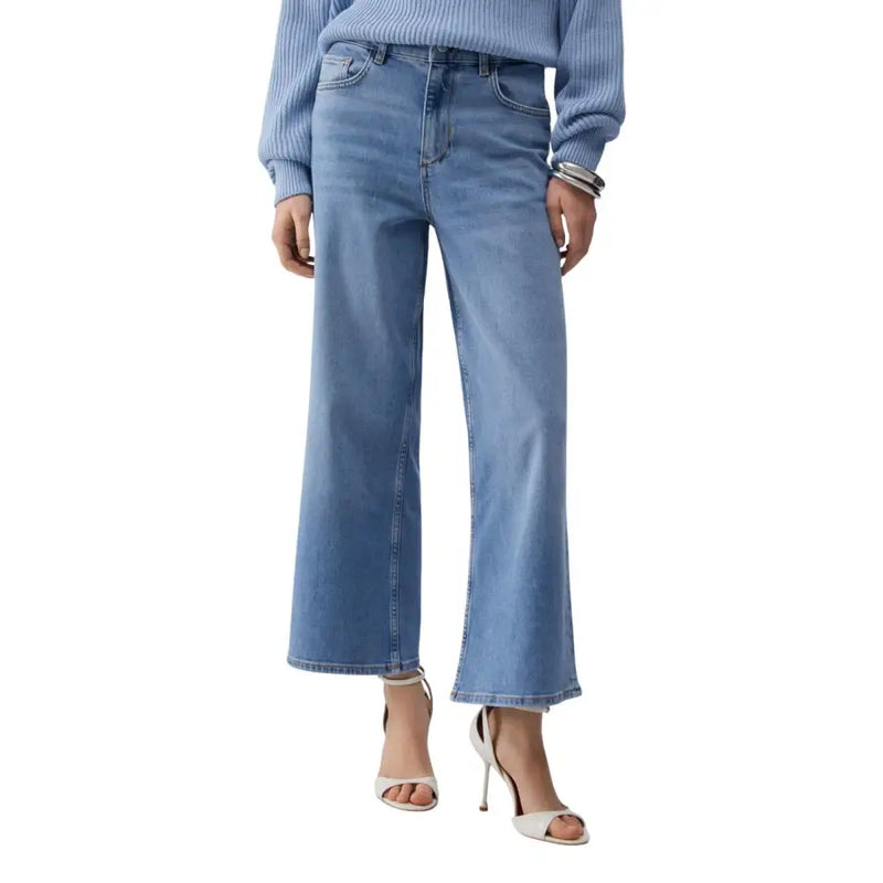 Liu jo women’s blue cotton elastane light-wash denim wide-leg jeans with classic five-pocket design and straight-cut hem