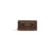 Brown quilted love moschino women wallet in polyurethane with gold-tone logo clasp size 18cm
