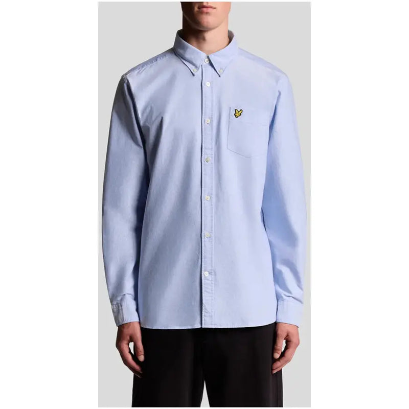 Men’s light blue long-sleeved cotton shirt with breast pocket from Lyle & Scott