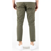 Olive green slim-fit chino pants with rolled cuffs in cotton blend featuring pockets by lyle and scott