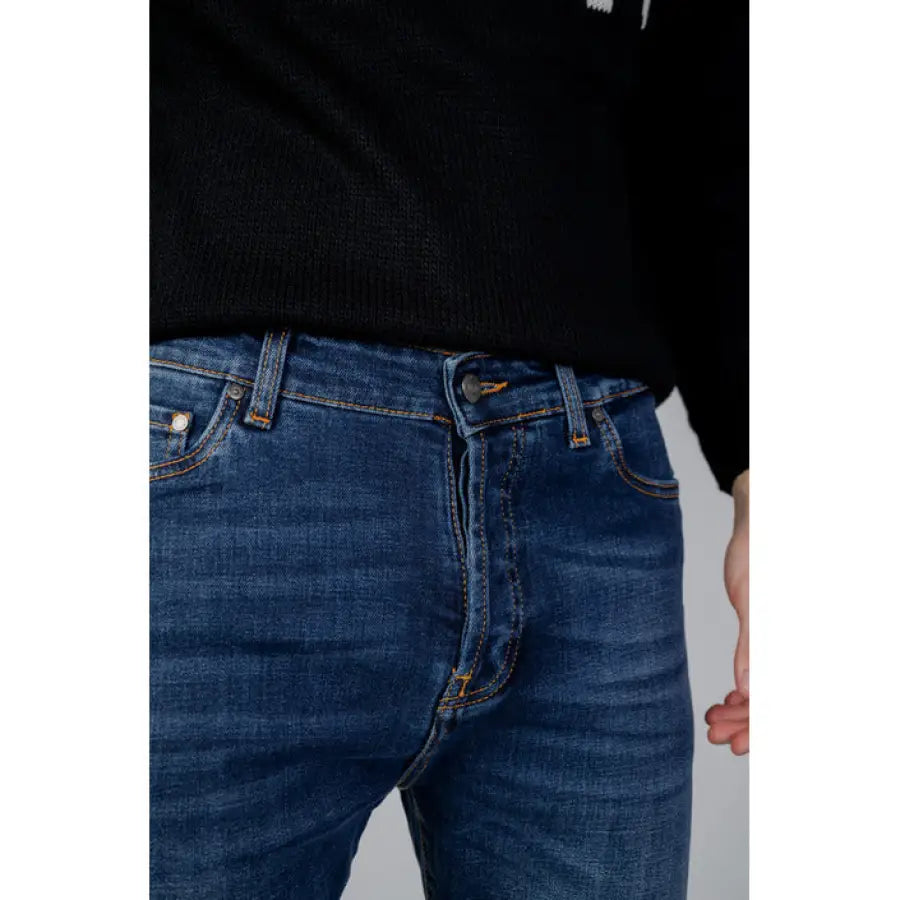 
                      
                        Liu Jo - Men Jeans - Clothing
                      
                    