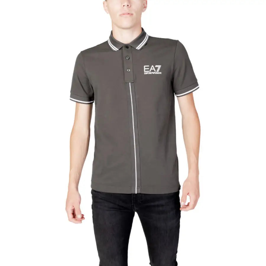 
                      
                        Man in Ea7 grey polo shirt, perfect spring summer product for men
                      
                    