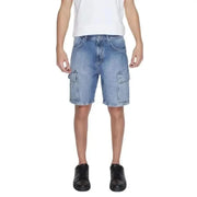 Man in white T-shirt and blue denim shorts from Antony Morato Men Shorts collection