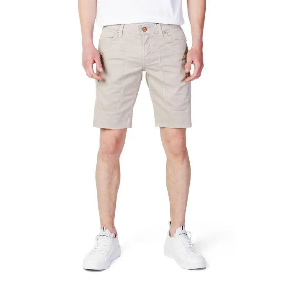 
                      
                        Jeckerson - Men Shorts - grey / w34 - Clothing
                      
                    