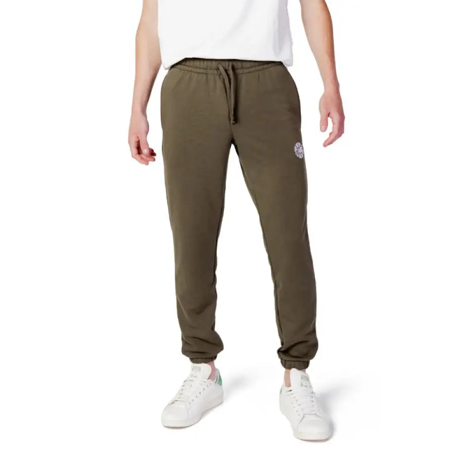 New Balance - Men Trousers - green / S - Clothing