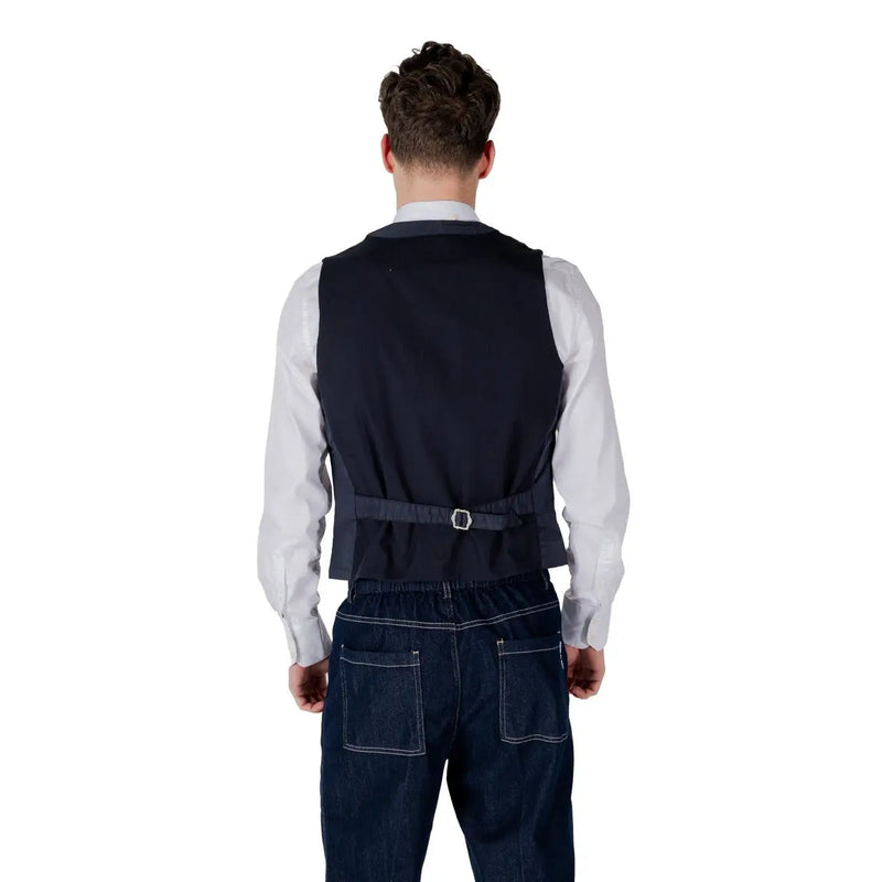 Men’s navy vest tailored in fabric with a belt and silver buckle for a polished formal look