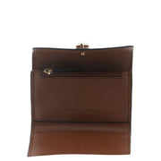 Michael Kors women wallet in brown leather with gold-tone clasp and zipper measures 11x6.5x3 centimeters