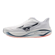 Weißer Mizuno Neo Cosmos 2 Laufschuh mit elegantem Mesh-Obermaterial, schwarzem und grauem Swoosh und orangefarben akzentuierter Zwischensohle