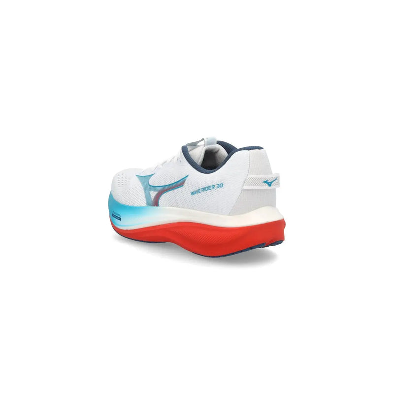 Weißer Mizuno Wave Rider 30 Laufschuh mit leuchtend rot-blauer Farbverlaufsohle für sportliche Herren im hellblauen Design