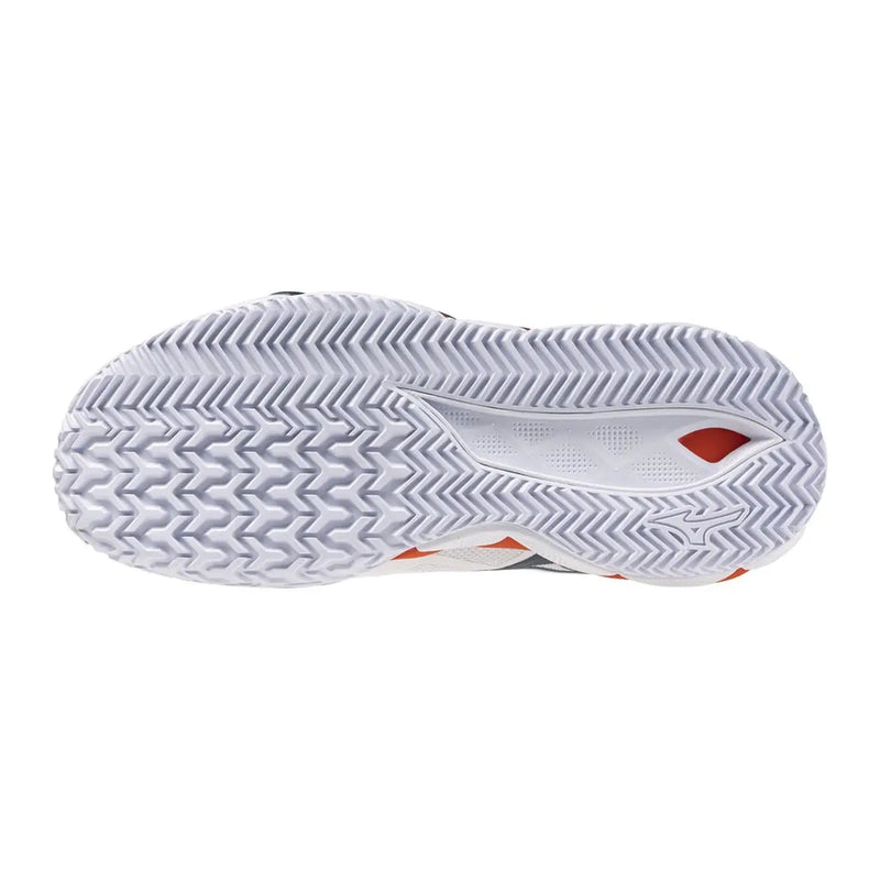 Weiße Mizuno Herren-Sneaker mit sportlichem Obermaterial aus Textil und weißer Gummisohle mit Zickzackprofil und orangefarbenen Akzenten
