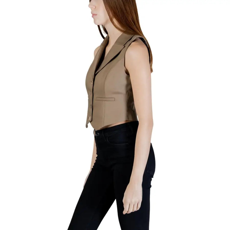 Sleek Morgan De Toi tan sleeveless gilet with tailored fit and black trim
