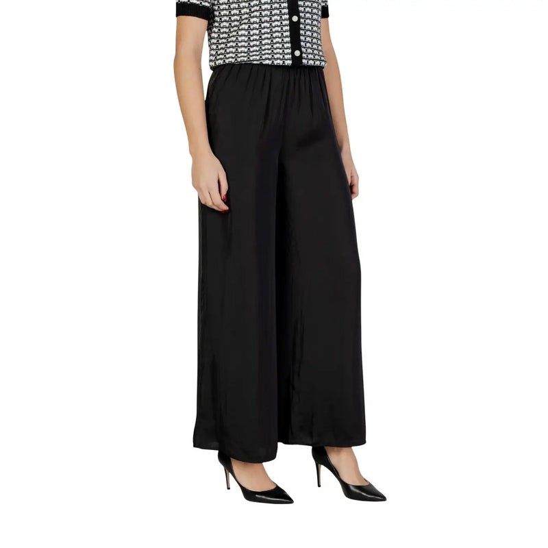 Black wide-leg Morgan De Toi women trousers made of smooth polyester with elastic waistband for comfortable wear