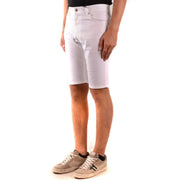 Moschino Short en coton blanc pour femme, à cinq poches et fermeture boutonnée, vue de face