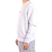 Moschino Herren-Sweatshirt aus weißer Baumwolle mit Rundhalsausschnitt und kleinem schwarzen Stussy-Logo auf der Brust