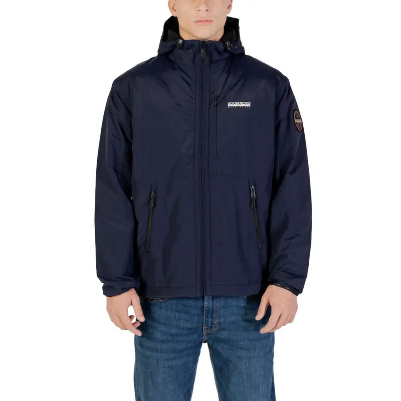 Navy blue patagonia jacket with hood and zipper.