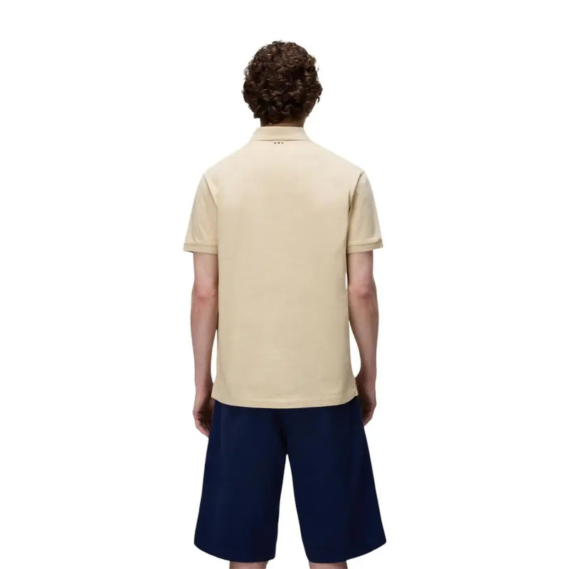 Beige napapijri Herren-Poloshirt, kurzärmelig, aus Baumwolle, mit klassischem Kragen und dezentem Logo im Nacken