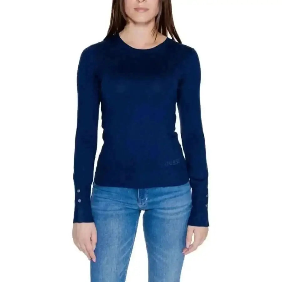 Pull bleu marine col rond manches longues avec boutons aux poignets - Guess Femmes Tricots