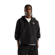 New Balance Schwarzer Herren-Kapuzenpullover aus Polyester mit Reißverschluss, weißem Logo und dezenten Seitenstreifen für die Freizeit.