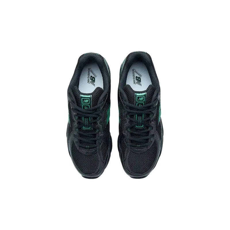 New Balance Schwarze Herren-Sneaker aus Synthetik im klassischen Stil mit türkisfarbenen Akzenten und atmungsaktivem Mesh-Obermaterial