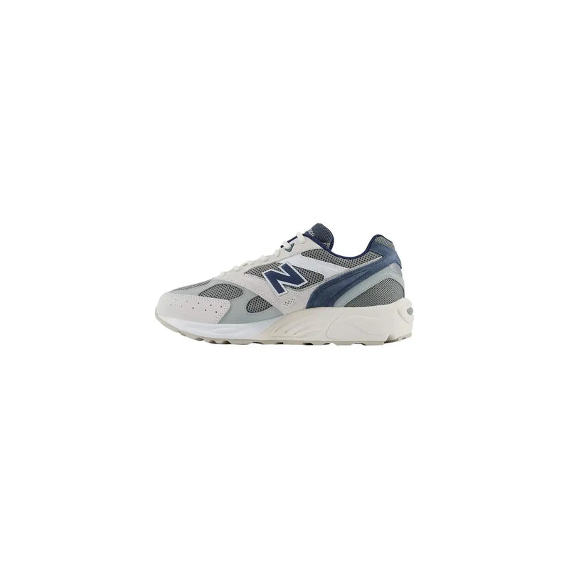 New Balance Herren-Sneaker in Weiß und Marineblau mit Mesh- und Synthetik-Overlays sowie Lederdetails