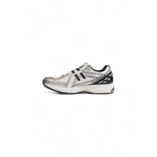 New balance men sneakers leather white m1906r size 3.5 silver and black running shoe with mesh upper and rubber sole